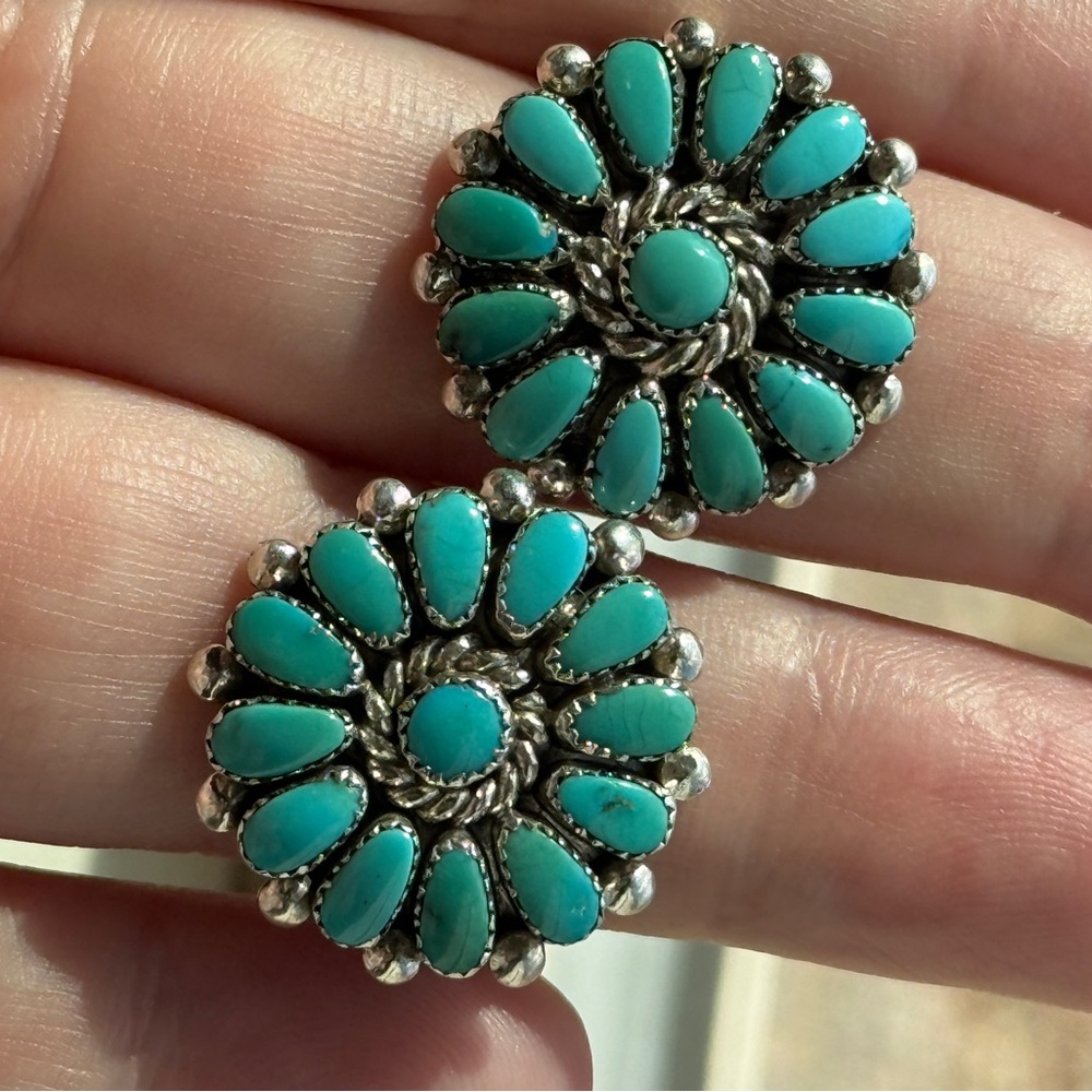 Vintage Alice Quam Sterling & Turquoise Cluster Earrings - Picture 5 of 5